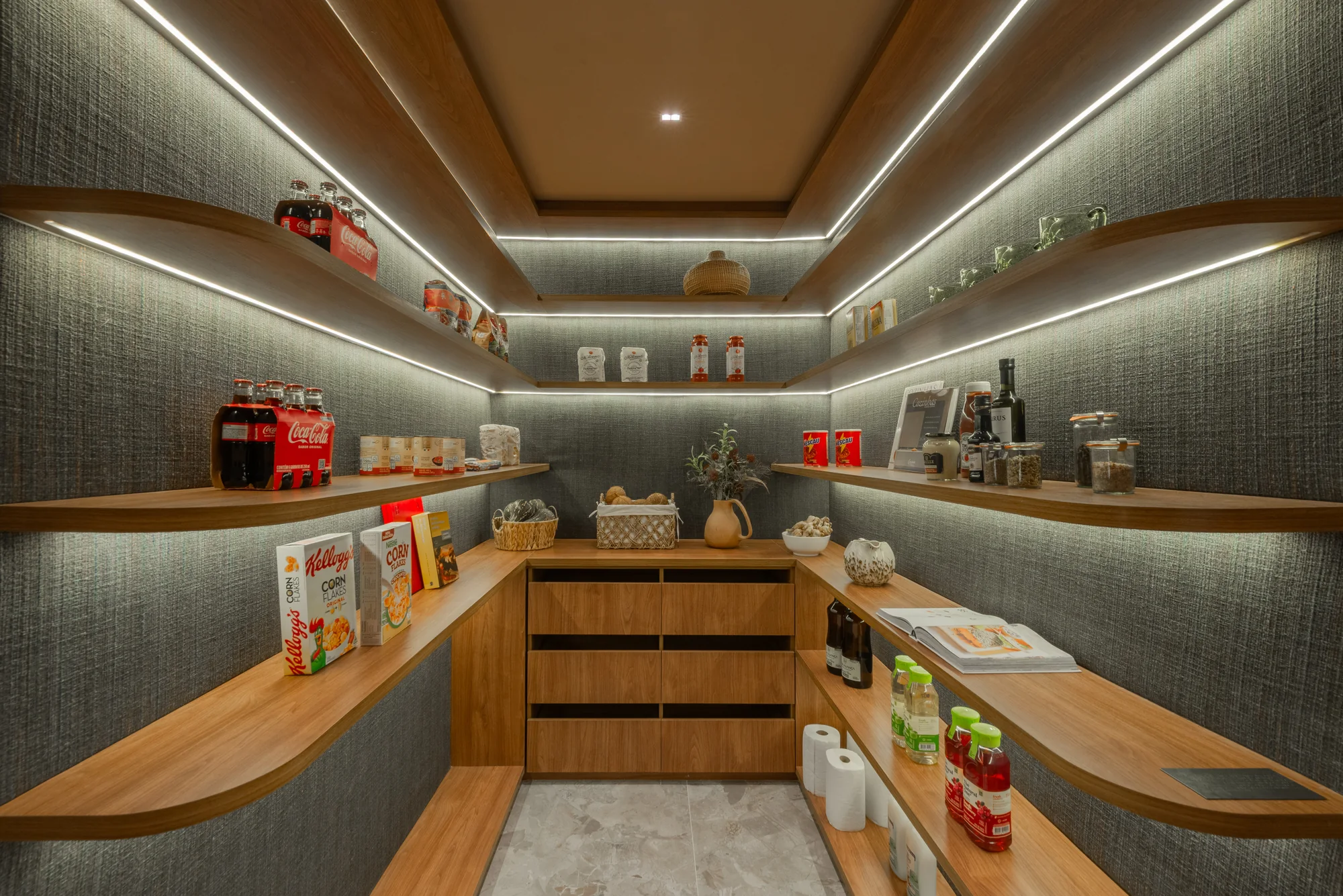 Área da Dispensa - apto de 243m² (Foto do decorado)